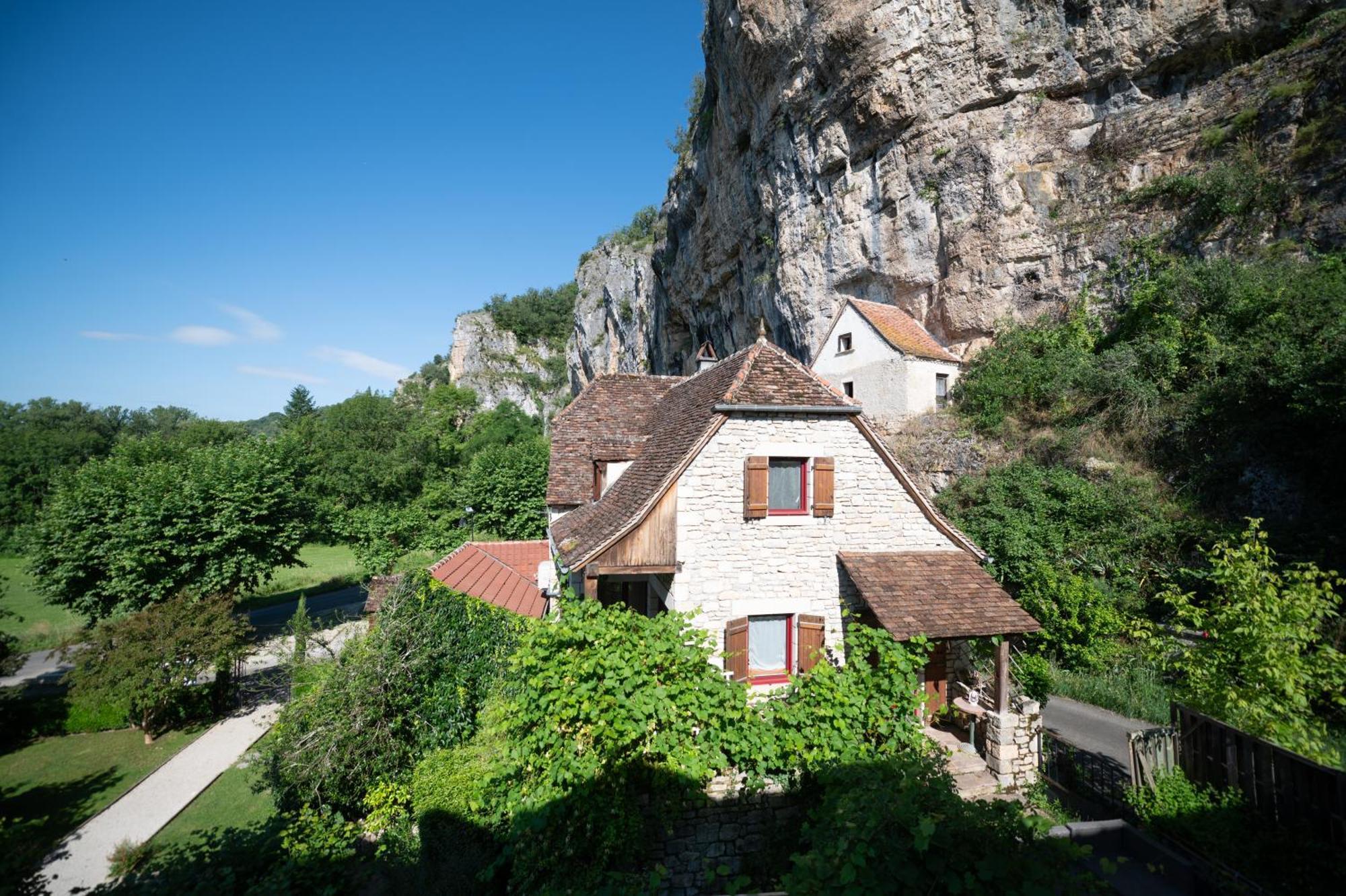 Logis Hotels - Hotel Restaurant Domaine Les Falaises Мартель Екстер'єр фото