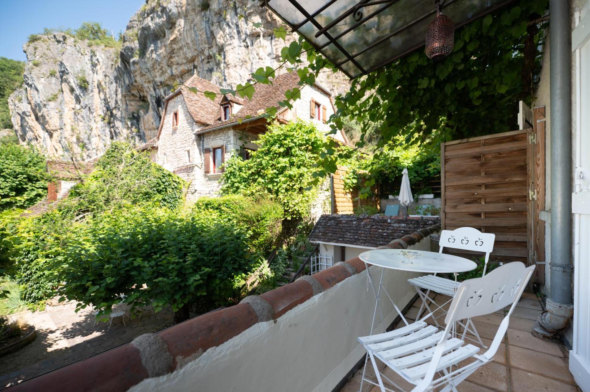 Logis Hotels - Hotel Restaurant Domaine Les Falaises Мартель Екстер'єр фото