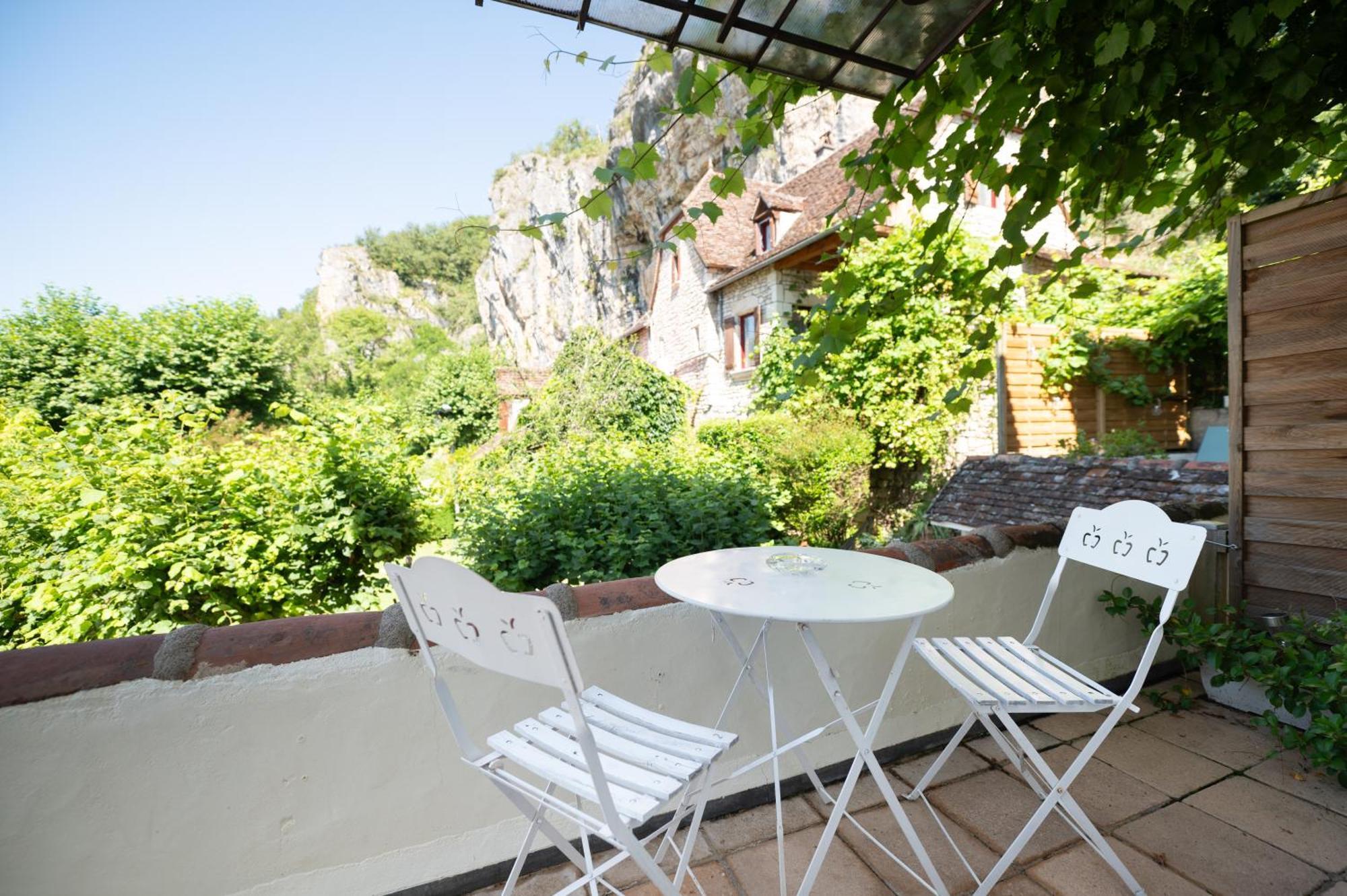 Logis Hotels - Hotel Restaurant Domaine Les Falaises Мартель Номер фото